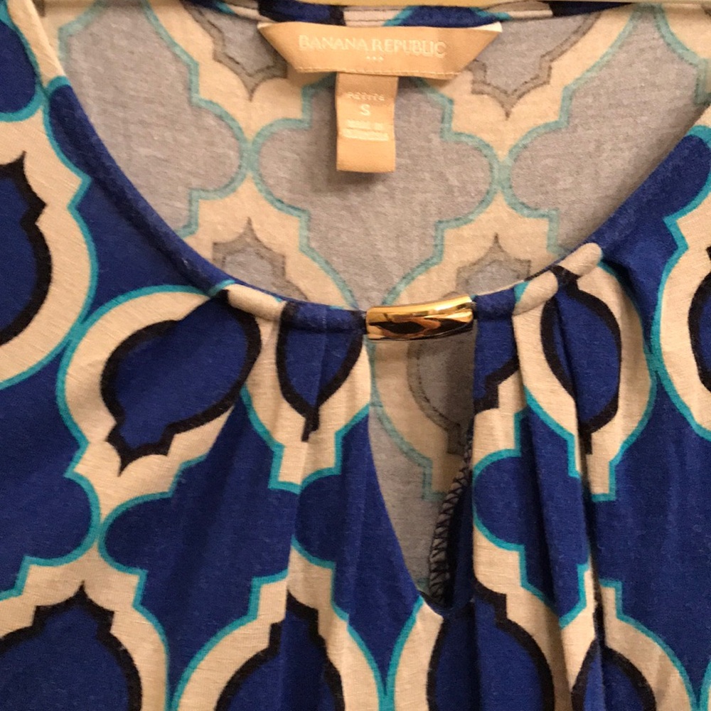 Cute & comfy Banana Republic tank